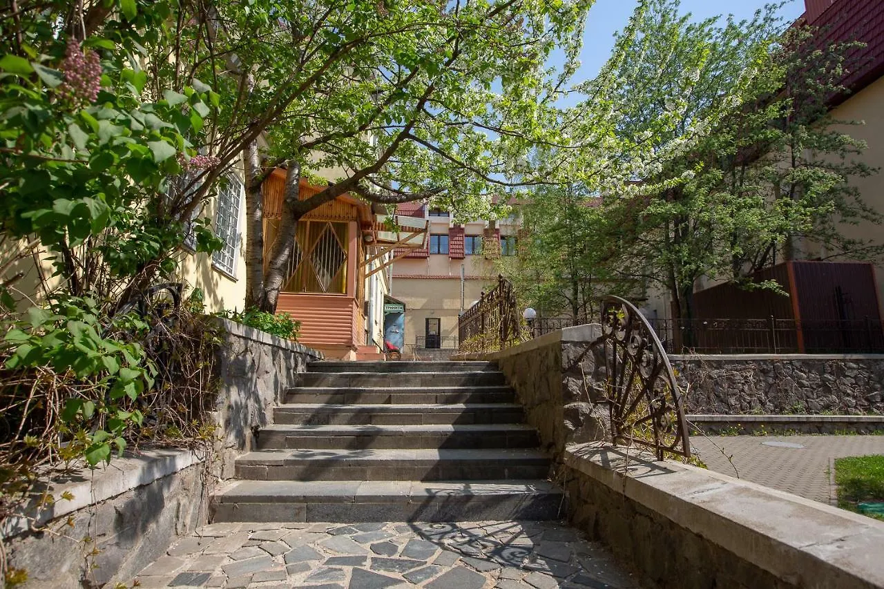 Trinity Hostel & Tours Minsk